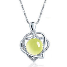 Load image into Gallery viewer, Crystal Heart Shaped Grape Stone Pendant – 925 Silver Set
