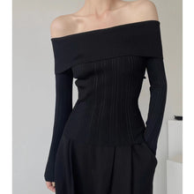 Load image into Gallery viewer, One-shoulder, tight-fitting off-shoulder sexy long-sleeved sweater
