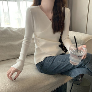 V-neck crossover sexy solid color slim long-sleeved sweater