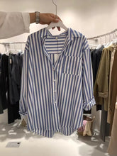 Load image into Gallery viewer, Small fresh vertical striped long-sleeved versatile jacket top
