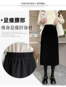 Small European cotton velvet mid-length hip-hugging skirt
