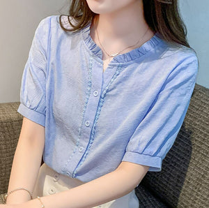 Stand-up collar short-sleeved versatile fungus collar patchwork lace top