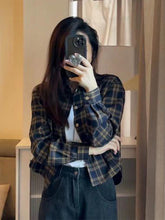 Load image into Gallery viewer, Retro high-end plaid long-sleeved shirt jacket
