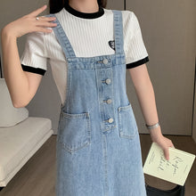 Load image into Gallery viewer, Loose, casual and versatile denim suspender skirt
