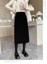 Load image into Gallery viewer, Small European cotton velvet mid-length hip-hugging skirt
