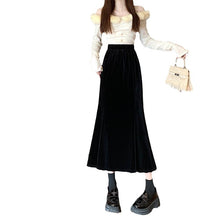 Load image into Gallery viewer, Gold velvet mid-length high-waisted slimming fishtail skirt
