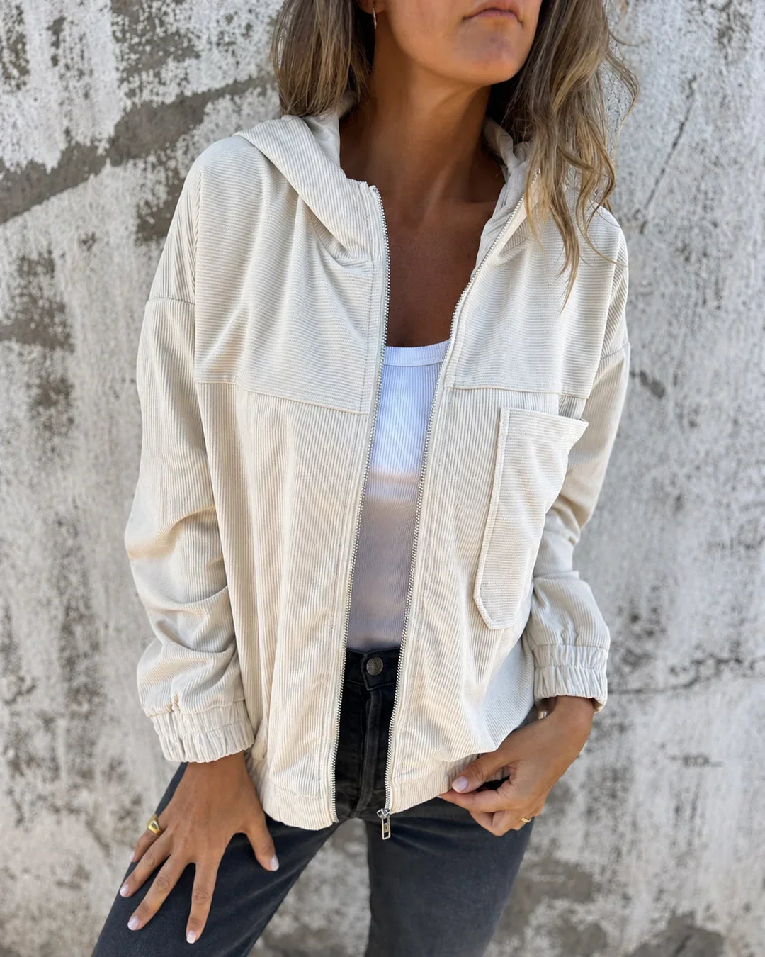 Alexis | Stylish Ribbed Zip-Up Hoodie Jacket with Patch Pocket