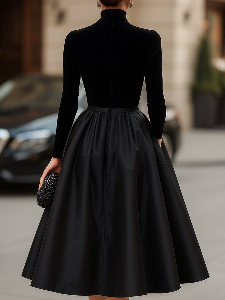 Amanda | Timeless Velvet Mock Neck Long Sleeve Christmas Dress