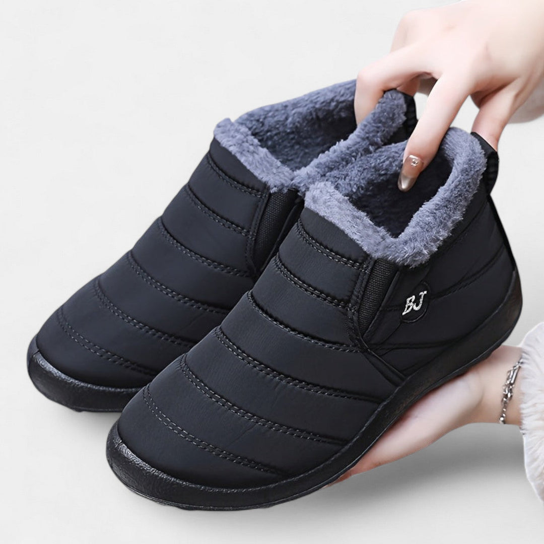 Andrea | Cozy Quilted Slip-On Ankle Snow Boots