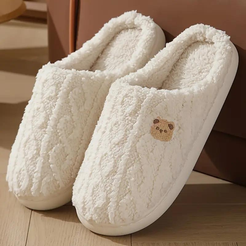 Andrea | Timeless Cozy Cable Knit Winter Slippers