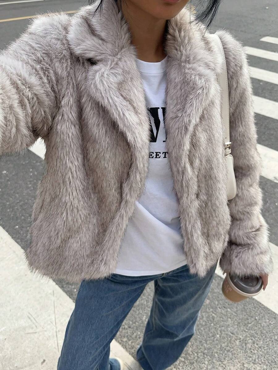 Brenda | Timeless Cropped Fur Coat Wide Collar Jacket