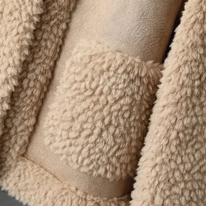 Charlotte | Stylish Boxy Sherpa Jacket Women