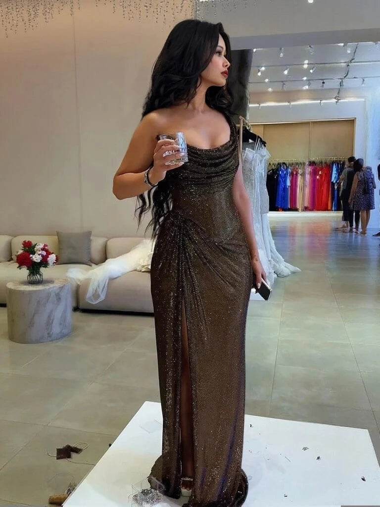 Diana | Classic Sequin Side Slit Christmas Dress