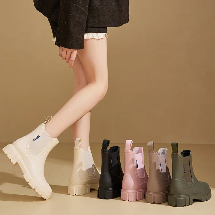 Donna | Chic Waterproof Chelsea Lug Sole Rain Boots