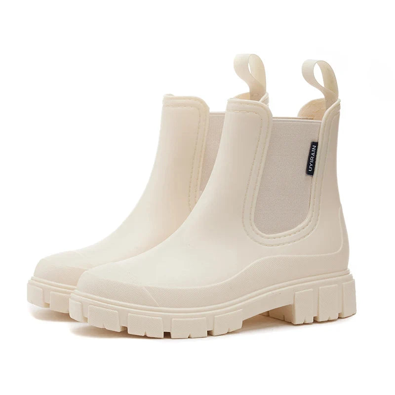 Donna | Chic Waterproof Chelsea Lug Sole Rain Boots
