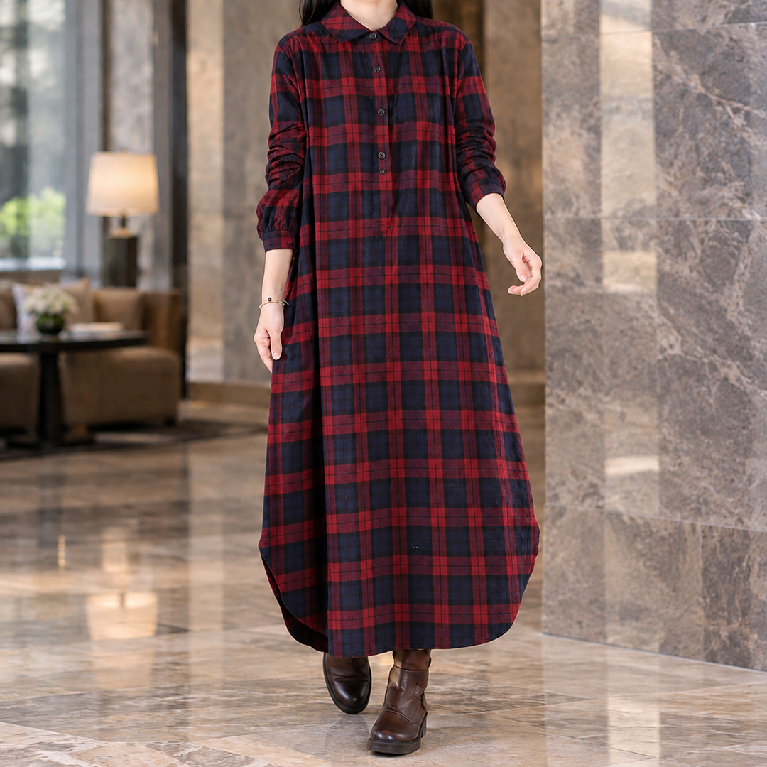Donna | Effortless Plaid Long Sleeve Maxi Christmas Dress