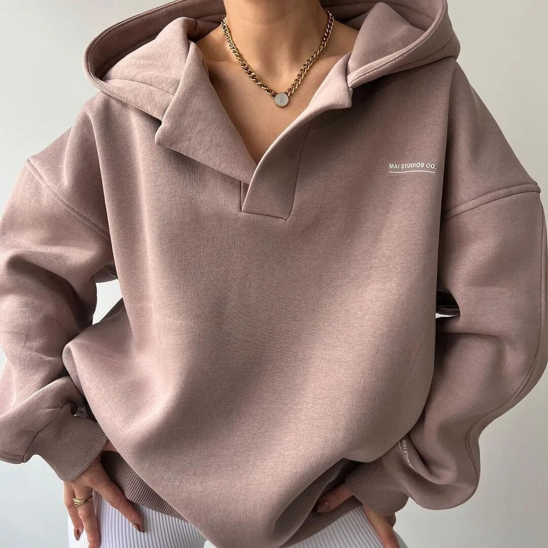 Emma | Effortless Oversized Sweatshirt with Crossover Hood