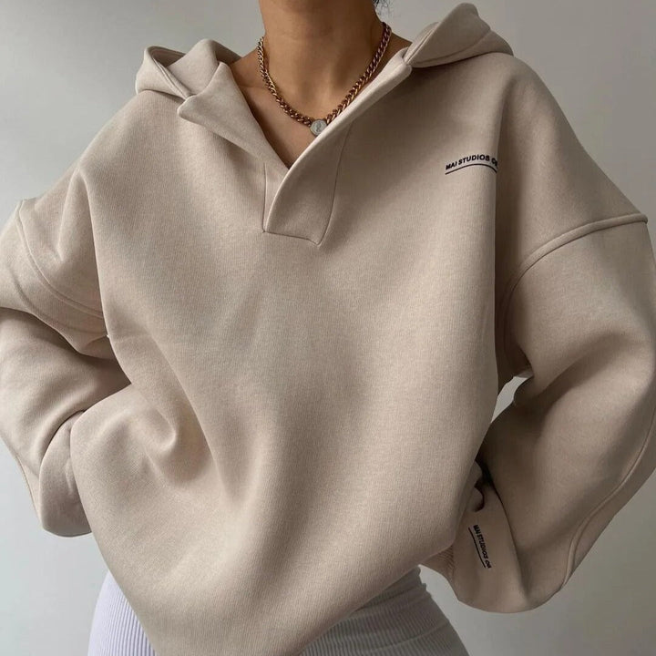 Emma | Effortless Oversized Sweatshirt with Crossover Hood