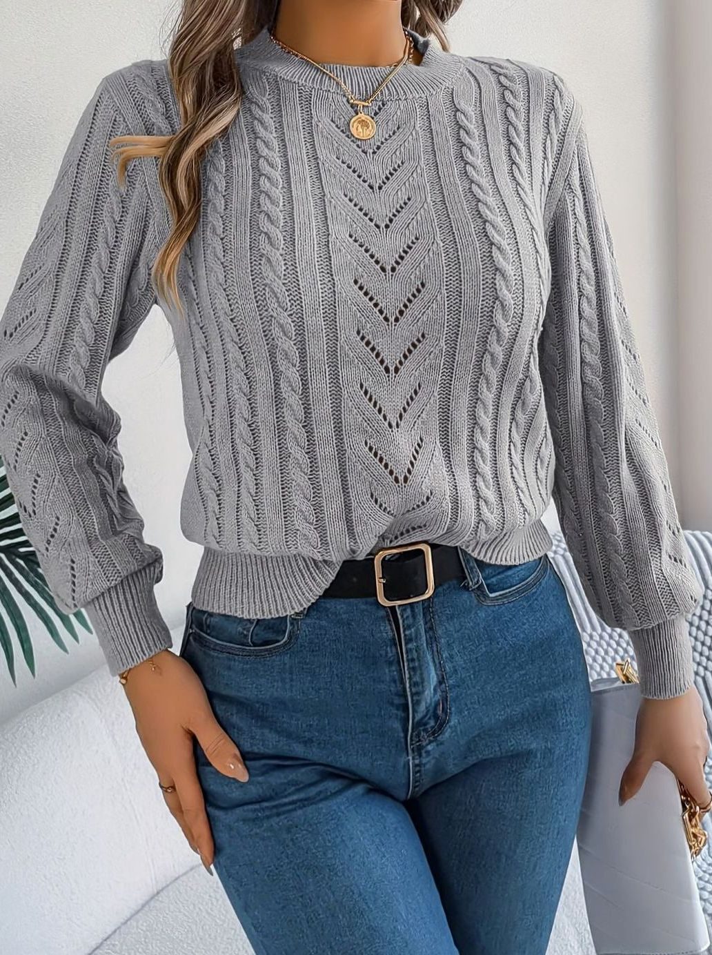 Evelyn | Elegant Cable-Knit Christmas Sweater Women Crew Neck Pullover