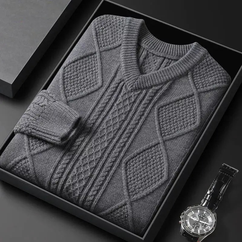Frank | Cozy V-Neck Chunky Cable Knit Sweater