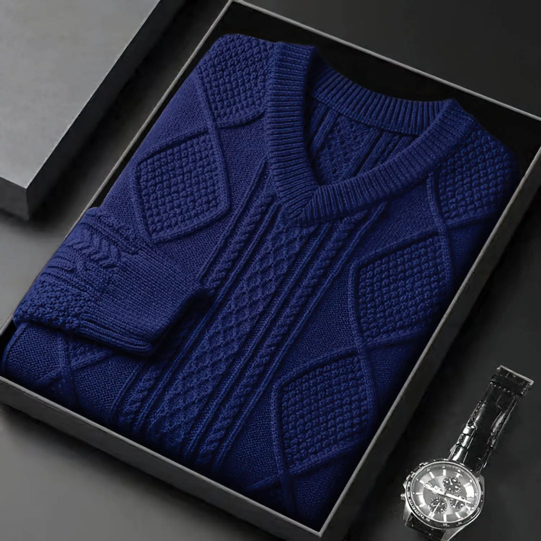 Frank | Cozy V-Neck Chunky Cable Knit Sweater