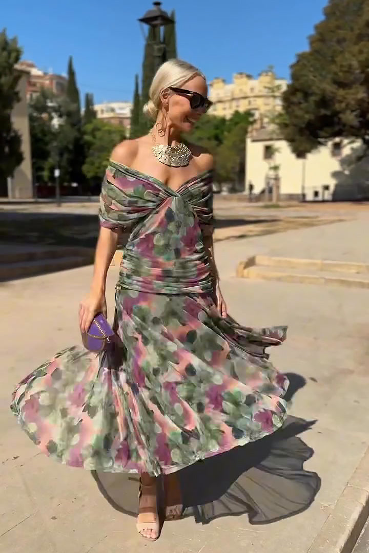 Gloria | Effortless Off-Shoulder Floral Print Holiday Dress