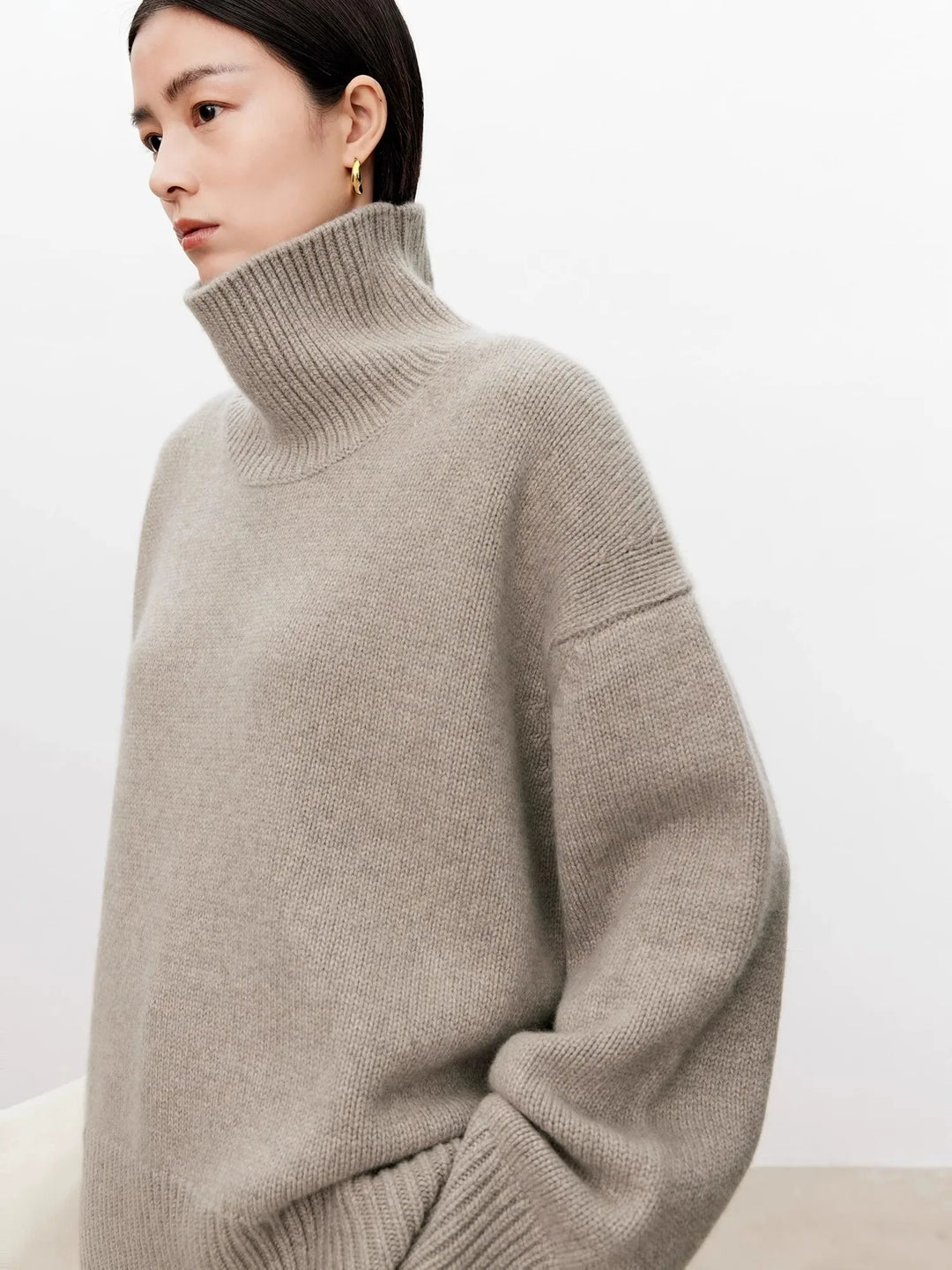 Jacqueline | Chic Oversized Balloon Sleeve Turtleneck Sweater