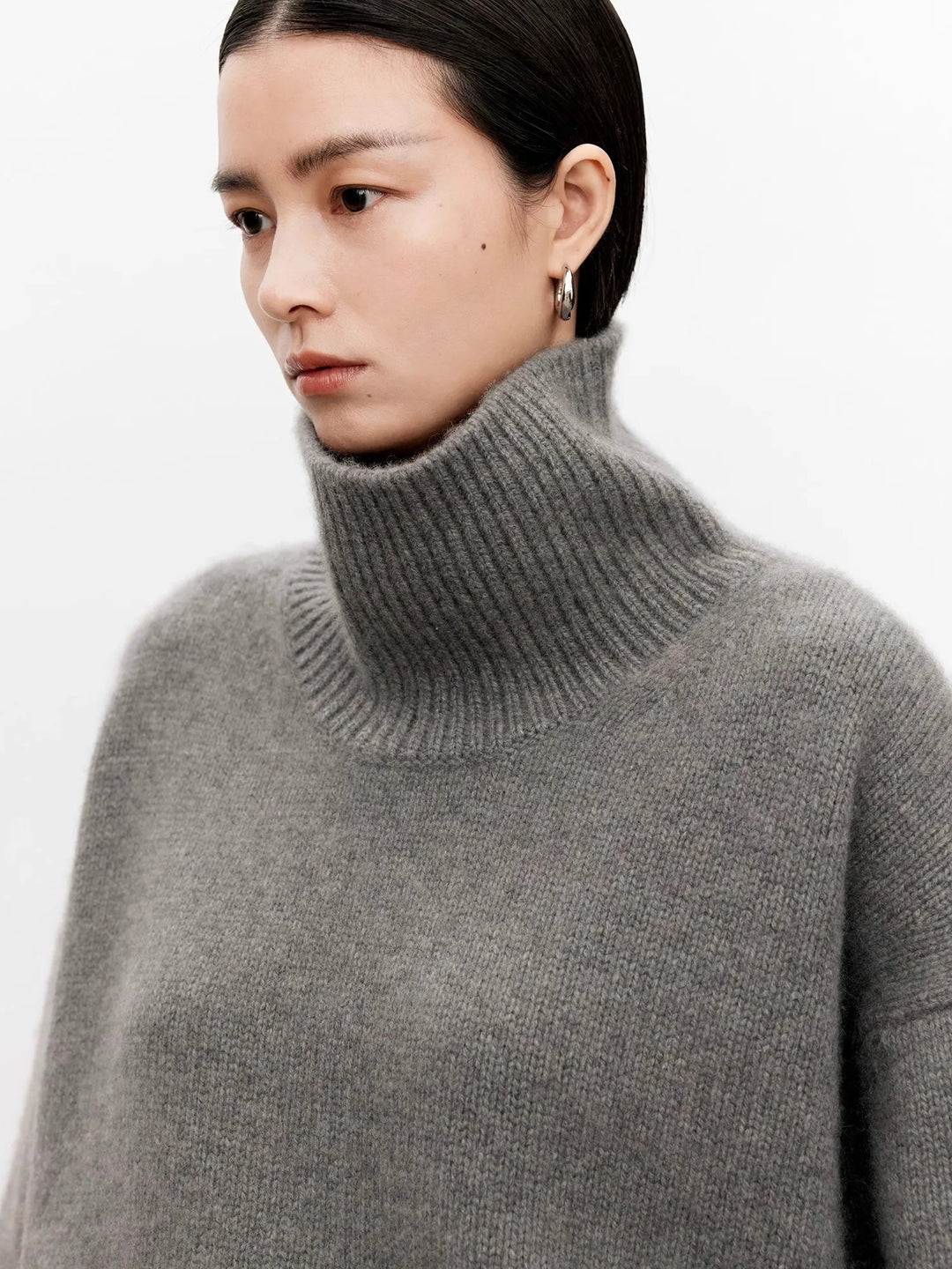 Jacqueline | Chic Oversized Balloon Sleeve Turtleneck Sweater