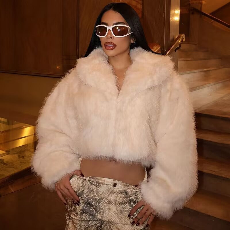 Jennifer | Classic Cropped Fur Coat with Oversized Sleeves