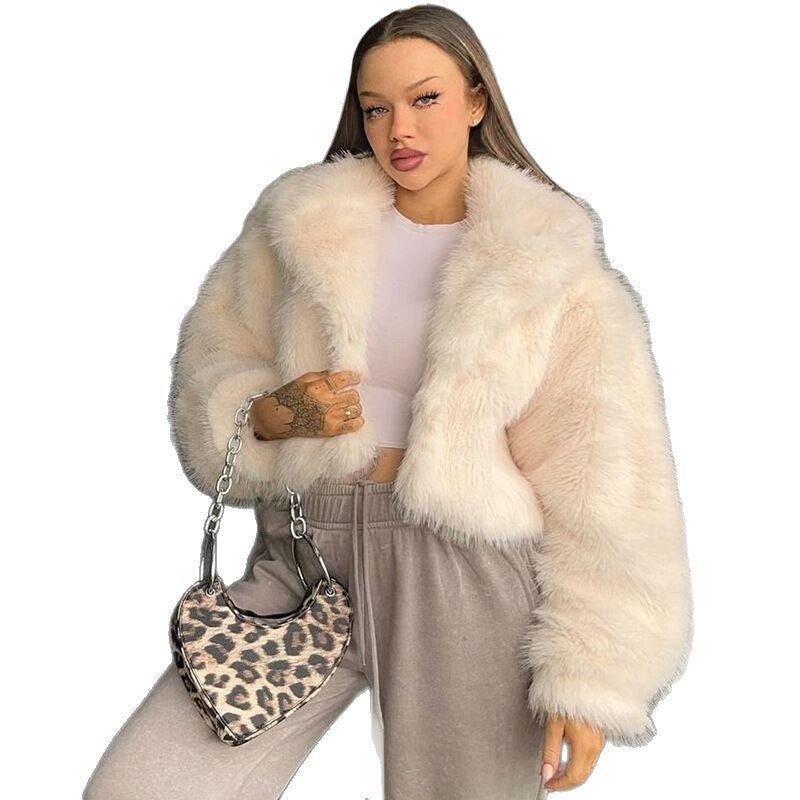 Jennifer | Classic Cropped Fur Coat with Oversized Sleeves
