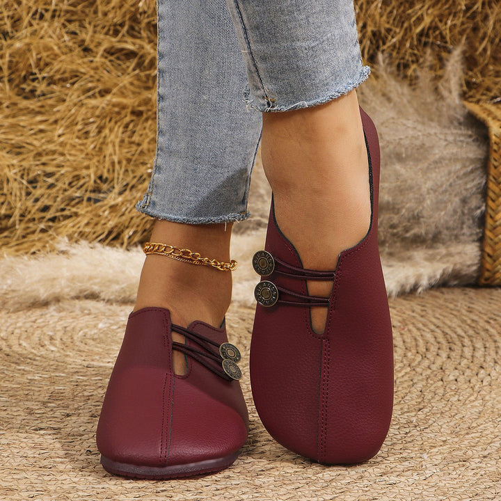 Joan | Timeless Closed Toe Mary Jane Slippers with Elastic Lacing