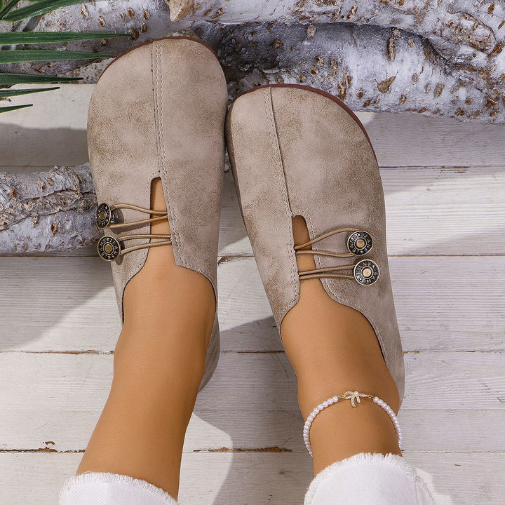 Joan | Timeless Closed Toe Mary Jane Slippers with Elastic Lacing