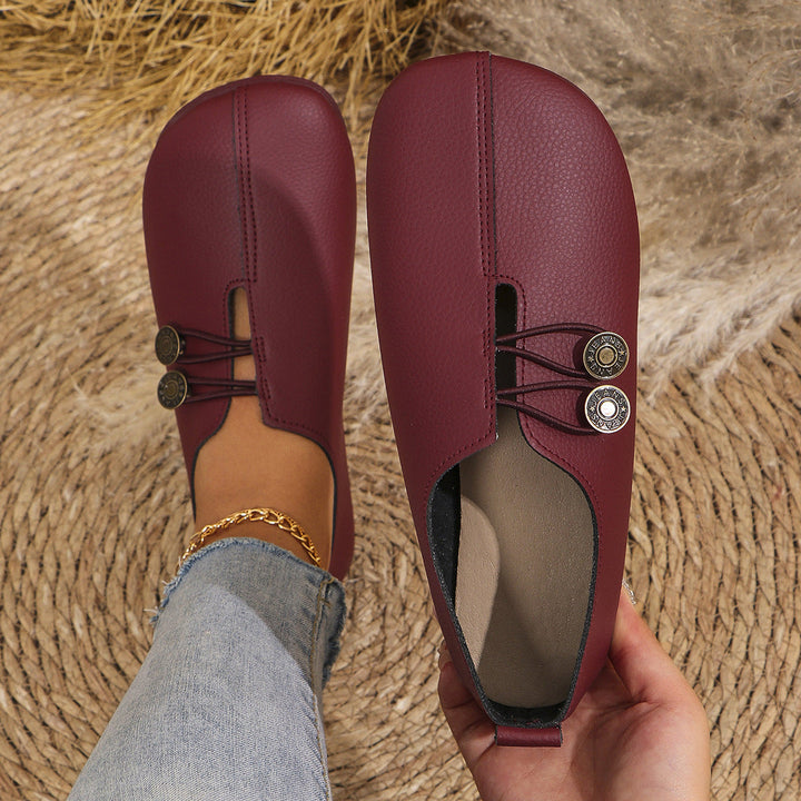 Joan | Timeless Closed Toe Mary Jane Slippers with Elastic Lacing