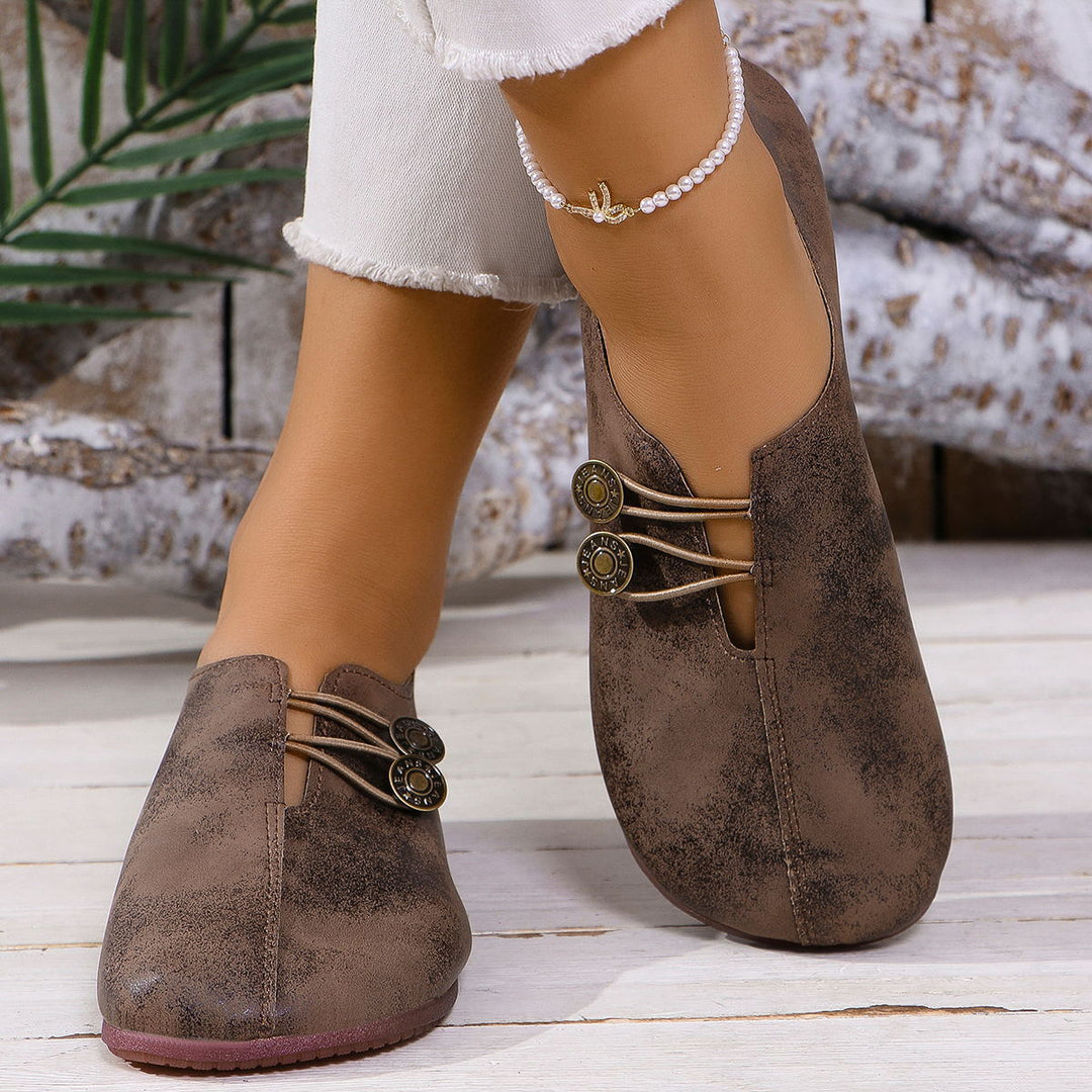 Joan | Timeless Closed Toe Mary Jane Slippers with Elastic Lacing