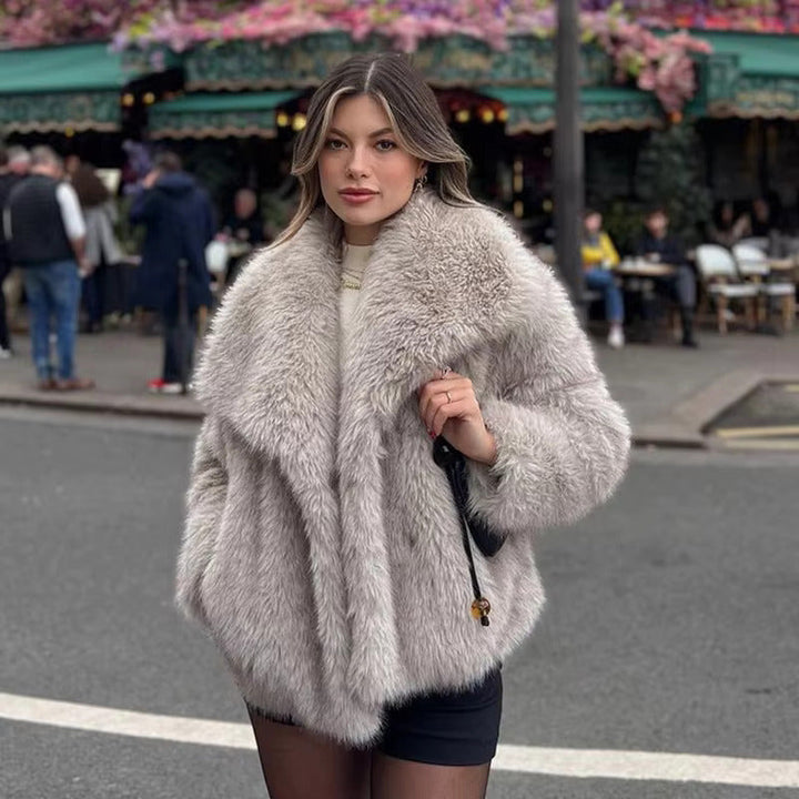 Julia | Stylish Oversized Shawl Collar Faux Fur Coat