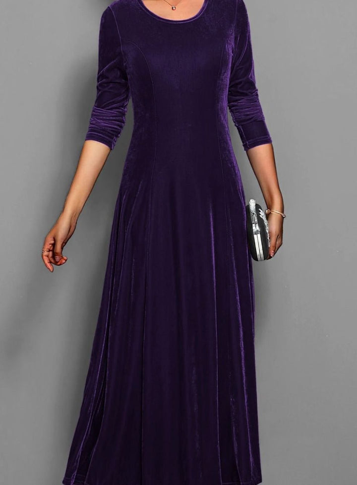 Julie | Effortless Long Sleeve A-Line Maxi Christmas Dress
