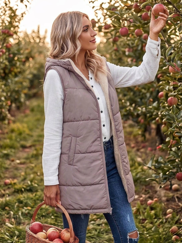 Karen | Chic Long Hooded Puffer Jacket Vest with Sherpa Lining