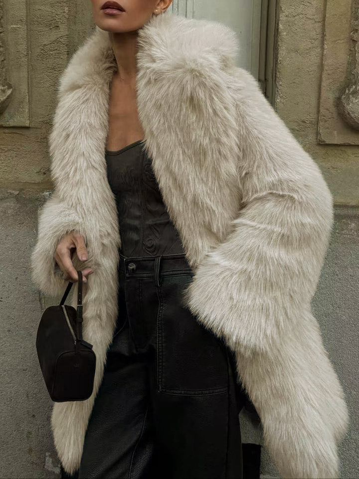 Katherine | Refined Oversized Shaggy Fur Coat