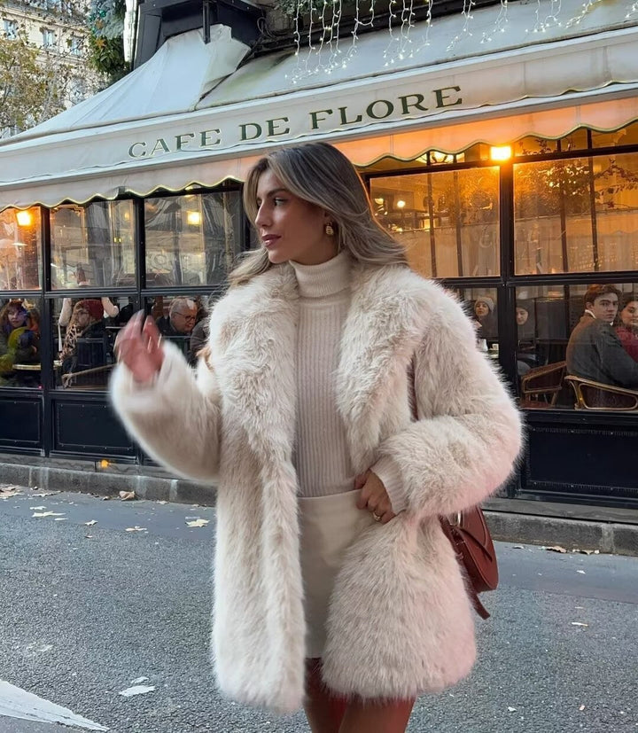 Kelly | Graceful Shawl Collar Cropped Fur Coat