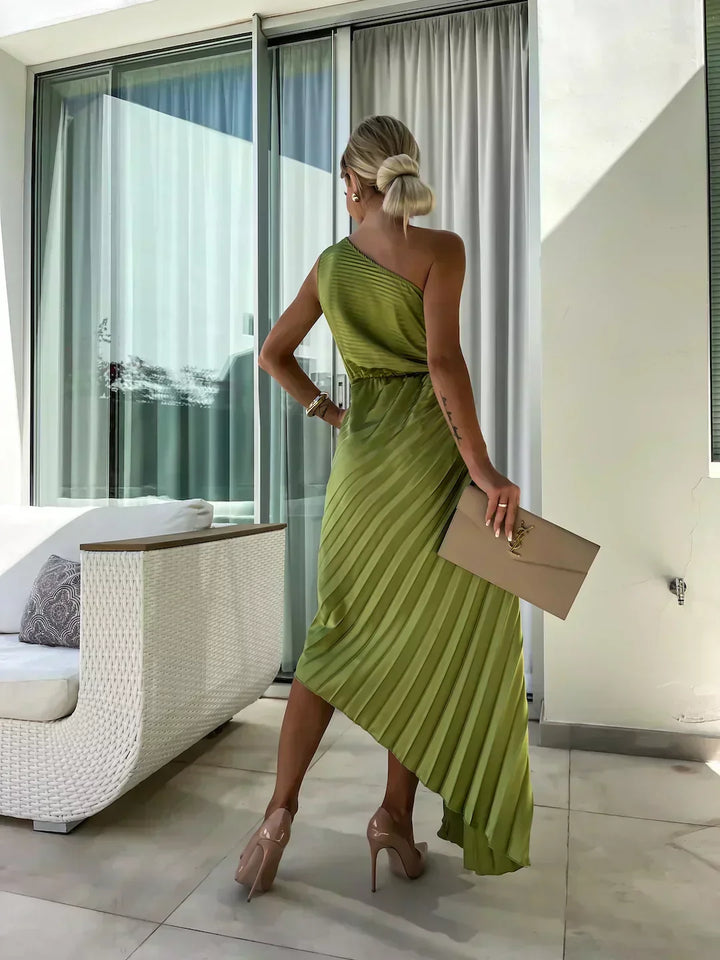 Laura | Graceful One-Shoulder Pleated Maxi Christmas Dress
