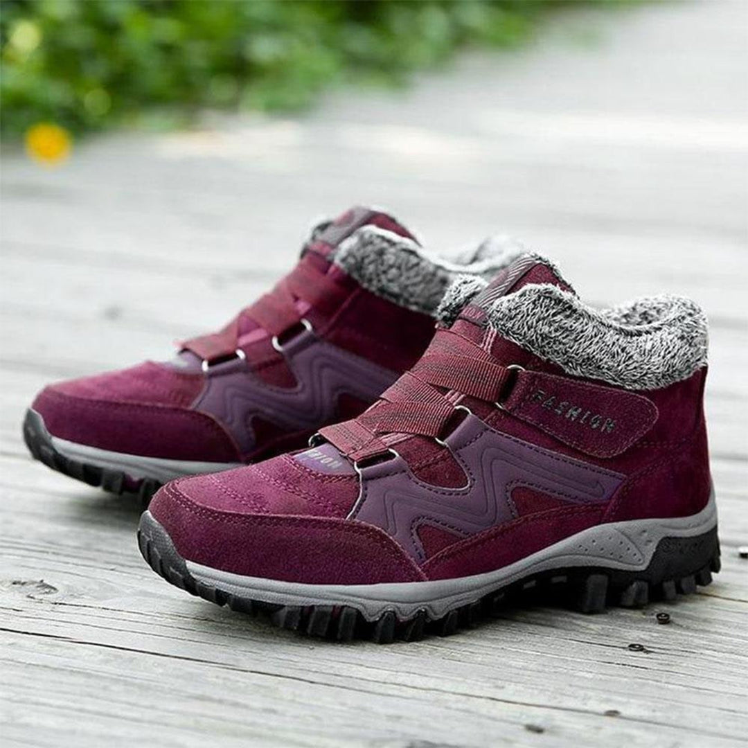 Laura | Plush-Lined Ankle Snow Boots with Straps
