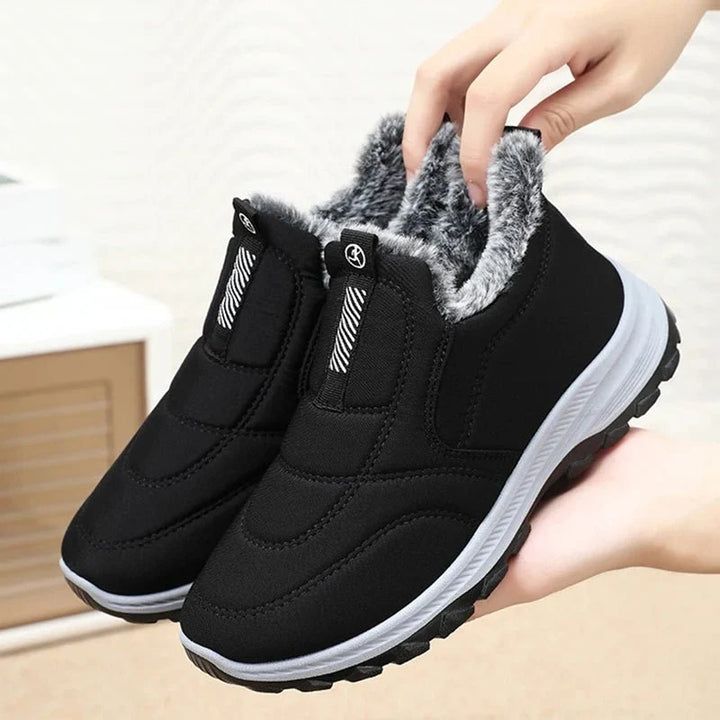 Lisa | Effortless Plush-Lined Slip-On Ankle Snow Boots