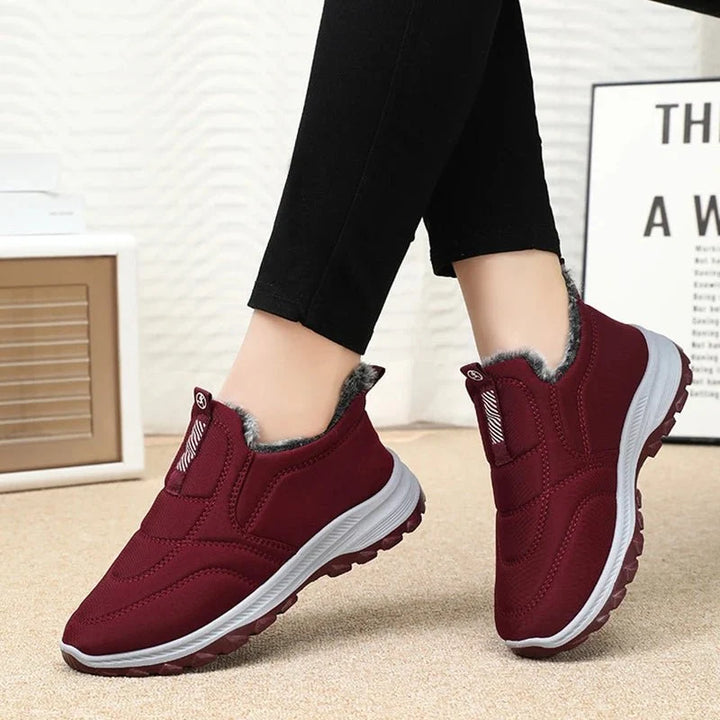 Lisa | Effortless Plush-Lined Slip-On Ankle Snow Boots