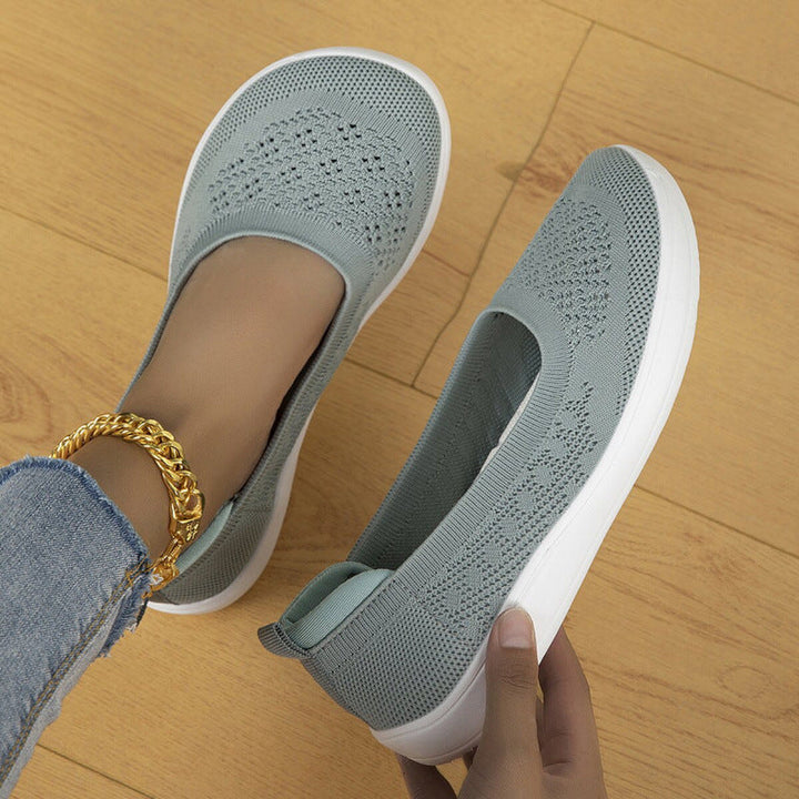 Lori | Chic Breathable Knit Slip-On Slippers