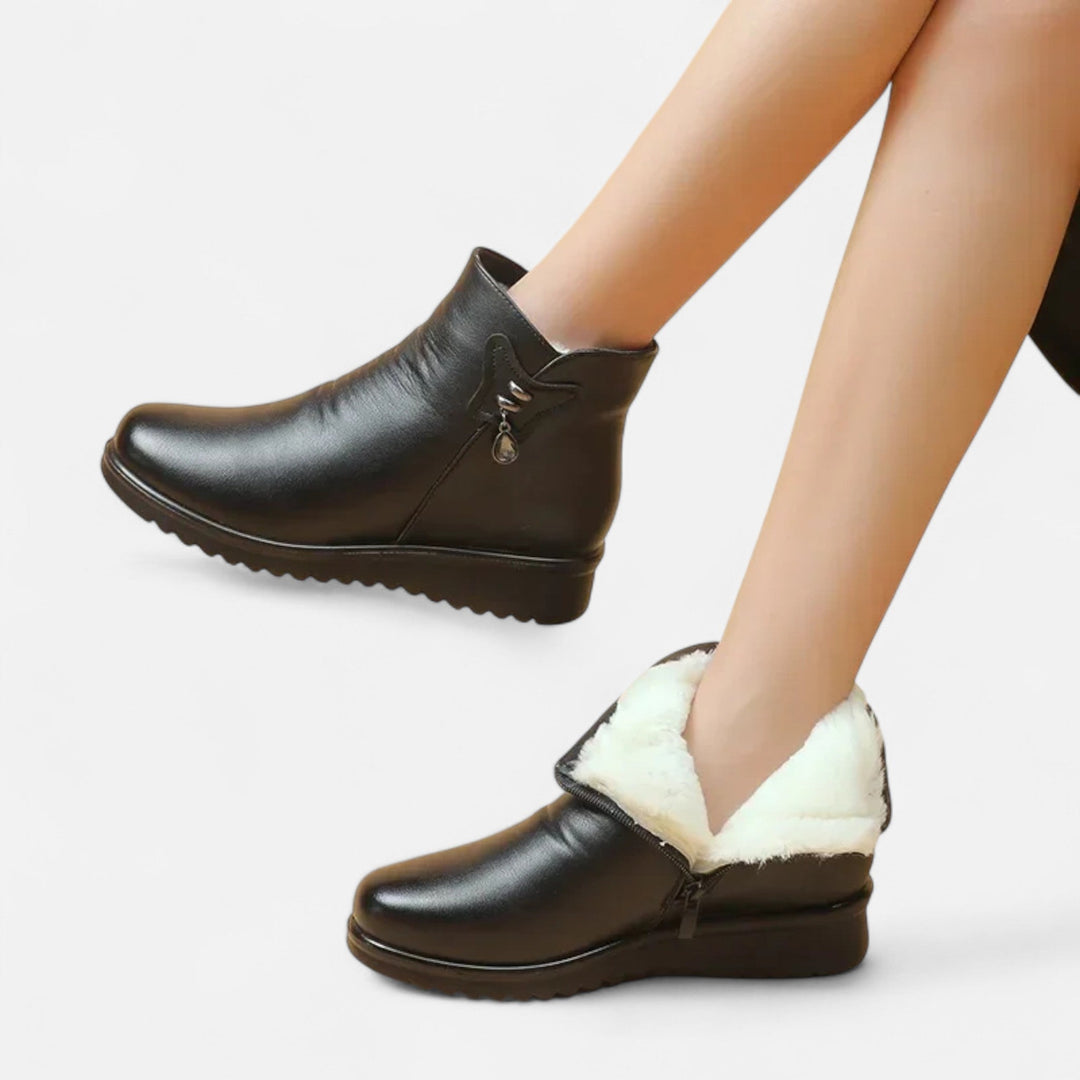 Lori | Cozy Plush Lined Ankle Winter Boots for Women