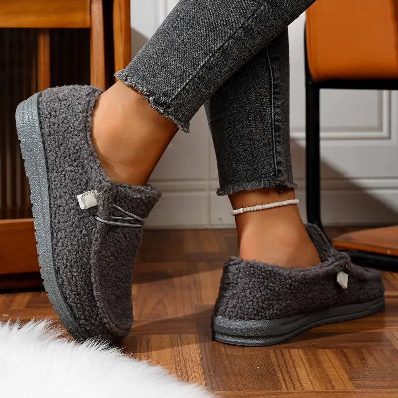 Lori | Relaxed Cozy Fuzzy Teddy Slippers