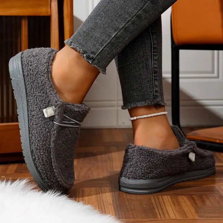 Lori | Relaxed Cozy Fuzzy Teddy Slippers