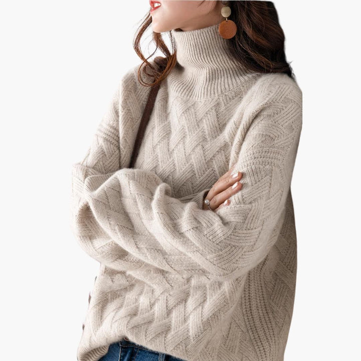 Michelle | Effortless Oversized Cable Knit Turtleneck Sweater