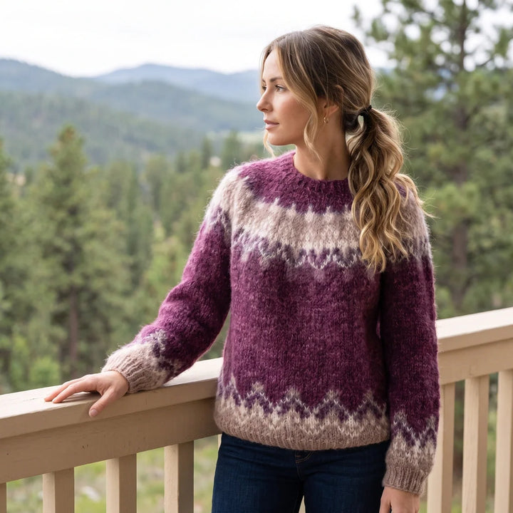 Natalie | Fair Isle Crew Neck Christmas Sweater Women