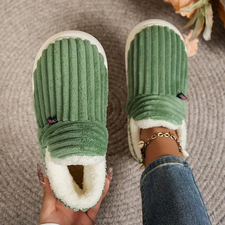 Nicole | Polished Ribbed Slip-On Slippers with Plush Lining
